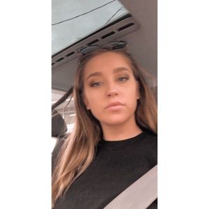 Meet your Posher, Sydney